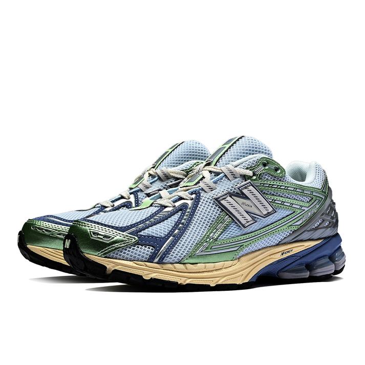 New Balance 2024年秋冬新作♪ Balance【ニューバランス】 ML725