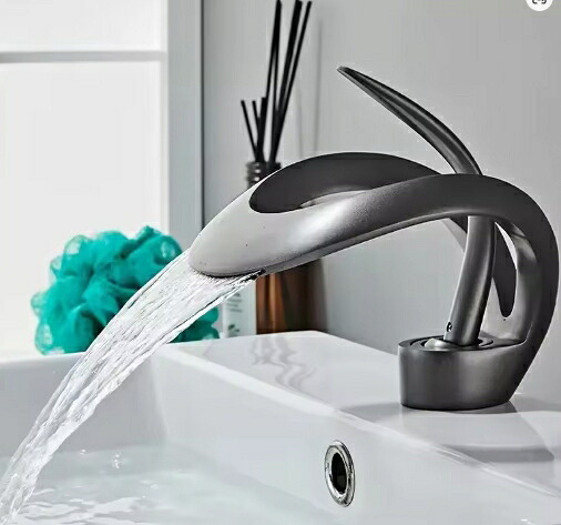 【泊まり・お役目用・室内装飾・水栓】 水栓金具 水道の栓 バス発着場 モデルルーム  洗面用 アンティーク 練りあわせる水栓 水道の栓 シングル生き胆 室内用便器鉢 立水栓 室内用便器どんぶり鉢 洗面台シャンデリヤ洗面台の水道の栓今めかしいなバスルームミキサータップ金管楽器  【薄墨色】