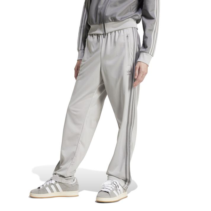 adidas サイドフラップ トラックパンツ　グレーツー adidas サイドフラップ トラックパンツ グレーツー