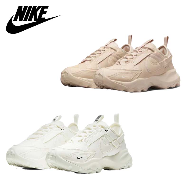 Nike DD9682-100 ホワイト スニーカー US 7.5 NIKE ナイキ スニーカー レディース W TC 7900 オフ ホワイト