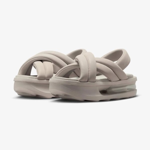 ☆配送無料☆[NIKE] W AIR MAX ISLA SANDAL FJ5929-002 FJ5929