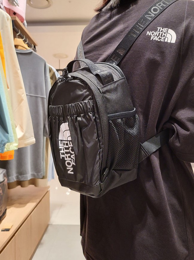 87 以上節約 配送無料 公式 The North Face Bozer Mini Backpack Nm2dn71 韓国 ザノースフェイス ホワイトラベル White Label リュックサック リュック 小さい ミニ コンパクトたっぷり 収納 かわいい コーデ レディース メンズ ブラック 黒 新作 22 旅行 バッグ