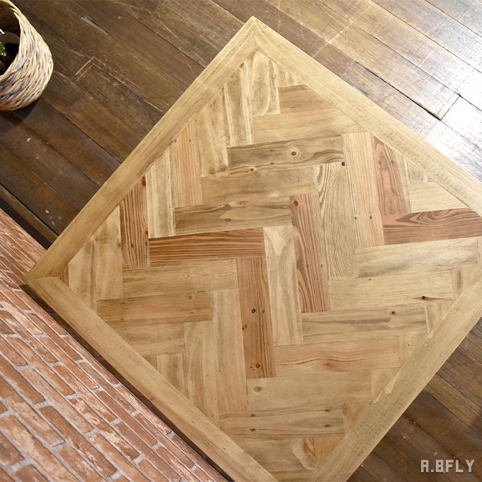 楽天市場 最大1500円offクーポン配布中 ダイニングテーブル 無垢 幅80cm ヘリンボーン 正方形 テーブル 食卓 机 2人用 天然木 パイン 古材 ラバーウッド インダストリアル ヴィンテージ ブルックリン カフェ ショップ レストラン A Bfly ア ビーフライ