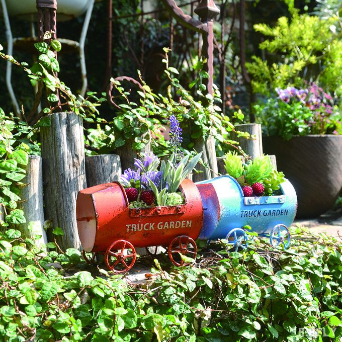 楽天市場 セット 2個セット プランター 鉢 多肉植物 ガーデニング エクステリア ノスタルジック ミニトラック ダメージ加工 ヴィンテージ アンティーク シャビーテイスト デザイン ビンテージ 連結 可愛い お洒落 アレンジ 車輪 ディスプレイ インテリア 雑貨 A Bfly ア