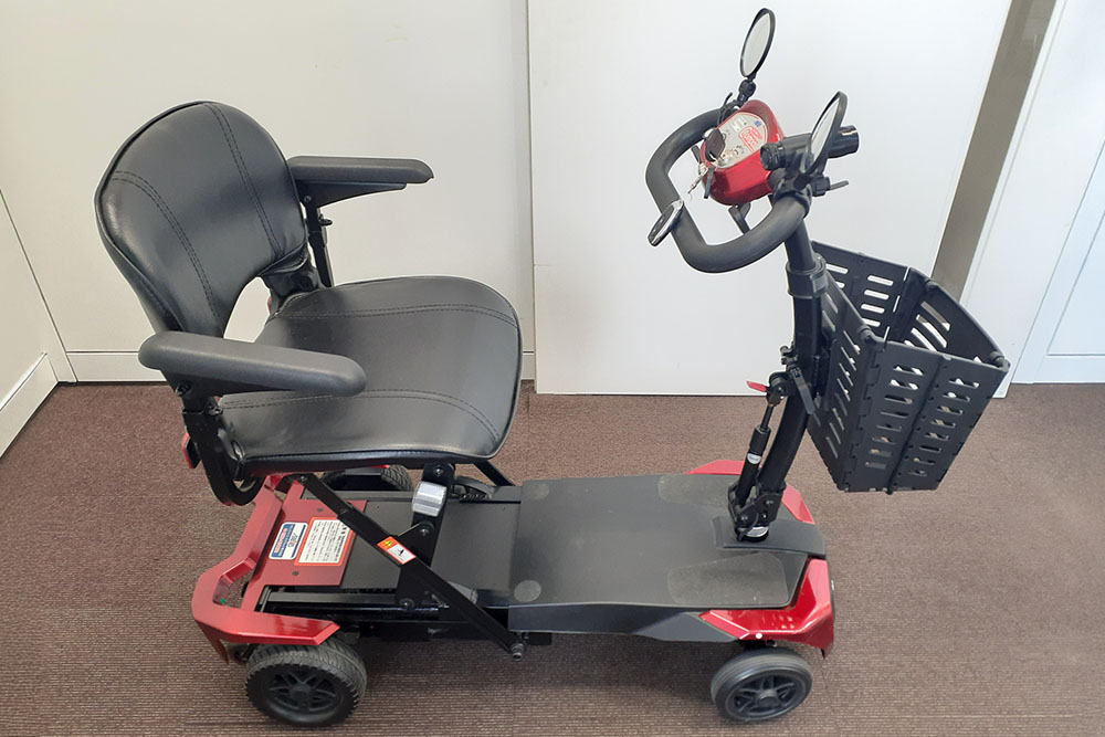 【見せびらかす品】伸縮式電動スクータ 相手 年がしら鉄道車両 アビリティーズ【日本の首都都内（構成成分）制限事項売りわたす】