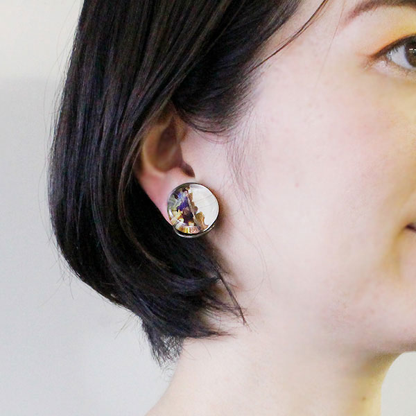 最適な価格 Abiste アビステ イタリア製ムラノガラスボタンイヤリング ホワイト W レディース 女性 人気 上品 大人 キラキラ アクセサリー ブランド ギフト プレゼント 30代 40代 在庫一掃 Www Estelarcr Com