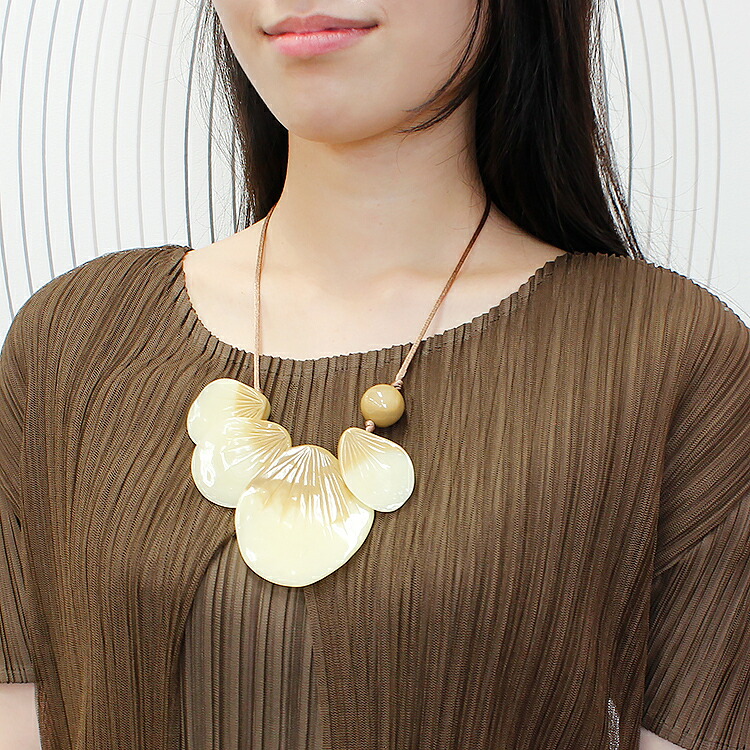 ABISTE ZSiSKA ≪BLOOM≫花びらレジンネックレス/1020086- ブランド アビステ お顔周りが華やぐネックレス ZSiSKA シスカ