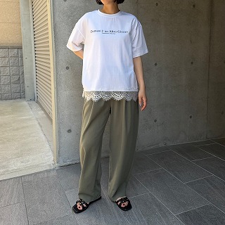 【 Anna Kerry(アンナケリー)】レースヘムロゴプルオーバー（NO.85262912）