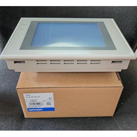 【新品★送料無料】OMRON オムロン NT31-ST123-V3 タッチパネル【６ヶ月保証】