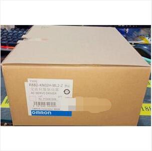 【新品 適当お願いごと書振り出し可  】OMRON オムロン R88D-KN02H-ML2-Z【６ヶ月引き受ける】