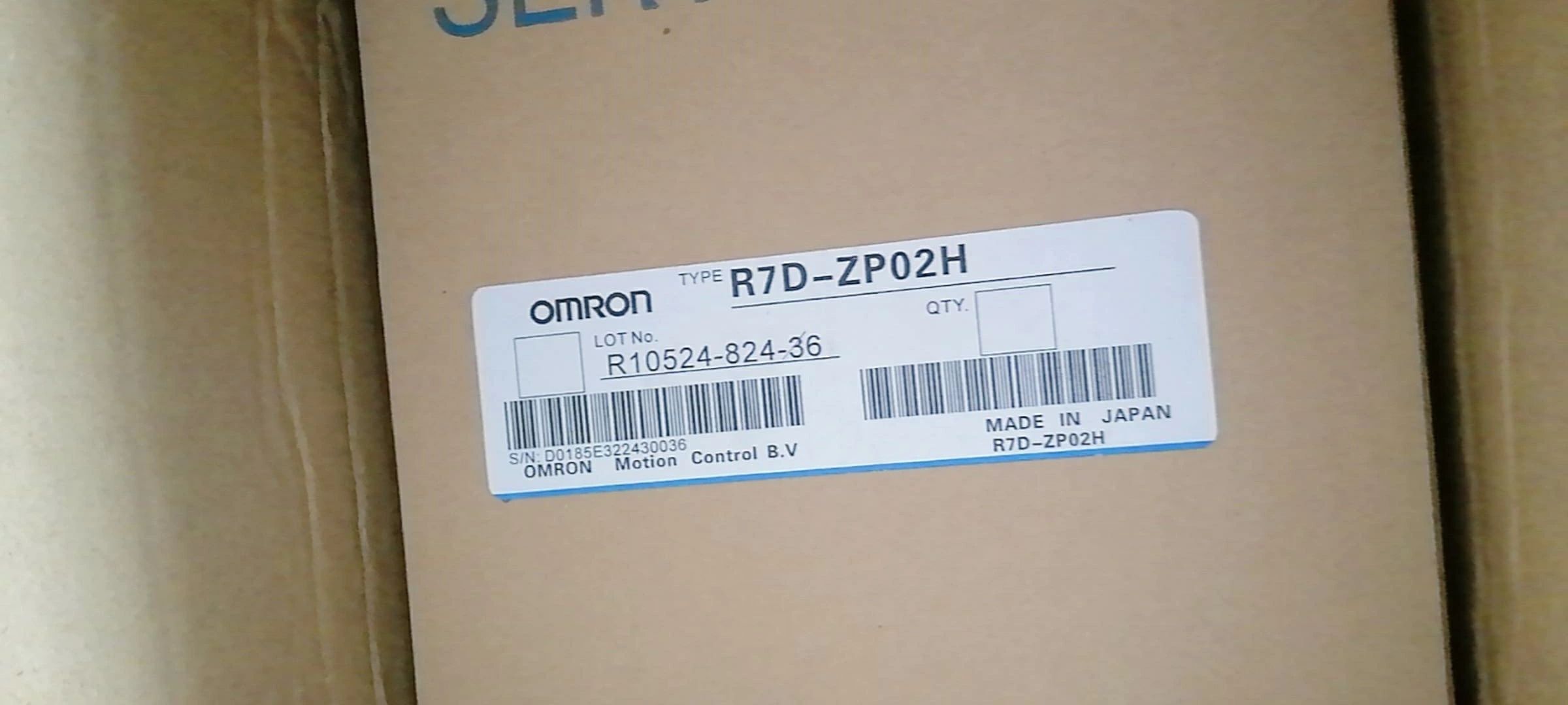 【新品 適当お願いごと書振り出し可】OMRON /オムロン サーボ１番ウッド R7D-ZP02H【６ヶ月引き受ける】