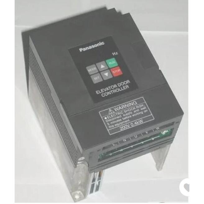 【新品 適格請求書発行可】Panasonic インバーター　AMK3007P54(400V 7.5KW)【６ヶ月保証】