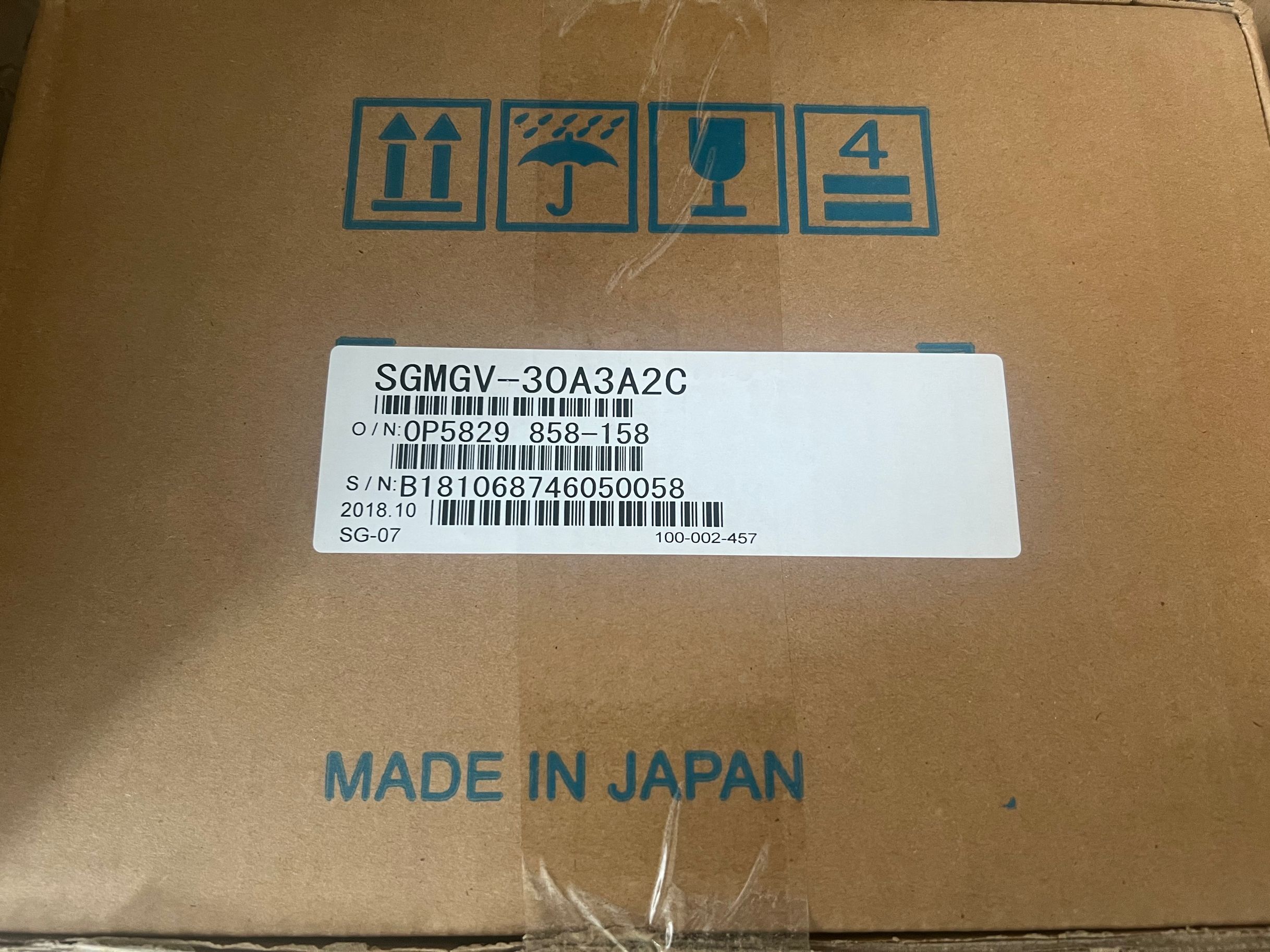 【新品 適格請求書発行可】YASKAWA サーボモーター SGMGV-30A3A2C 【６ヶ月保証】