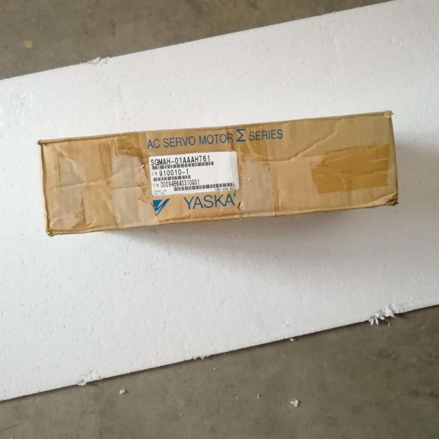 【新品★貨物輸送無料】YASKAWA サーボ原動機 SGMAH-01AAAH761【６ヶ月引き受ける】