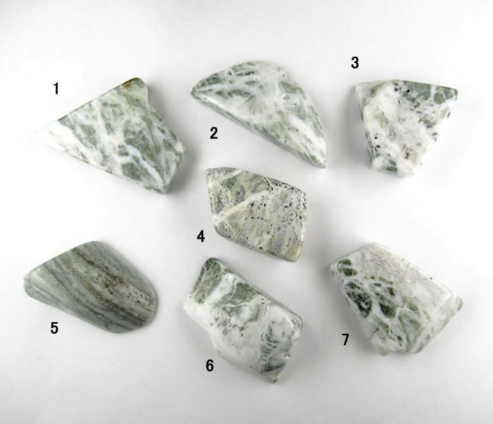 楽天市場】アストロフィライト 原石 94.8g 知性・創造を象徴する石