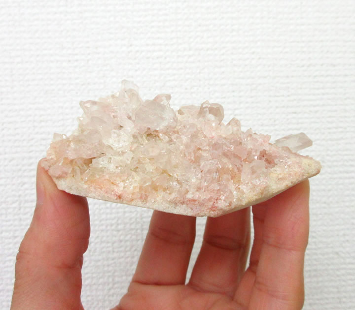 楽天市場】ヒマラヤ ピンククォーツクラスター 117g クル山系サマディ