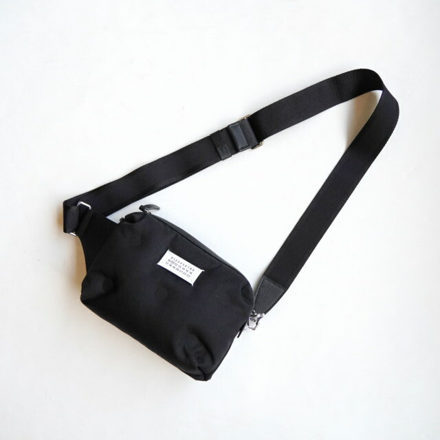 関税送料込 MARGIELA Glam sport クロスボディバッグ ブラック メゾン マルジェラ MAISON MARGIELA SB2WG0011 P1511 ボディ