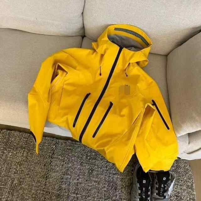 アウトドア ジャケット 防風 防水 ハードシェル ブルー オレンジ 登山用 ハイキング 軽量 伸縮性 通勤 通年使用 ナイロン素材 機能性|アクセルジャパン
