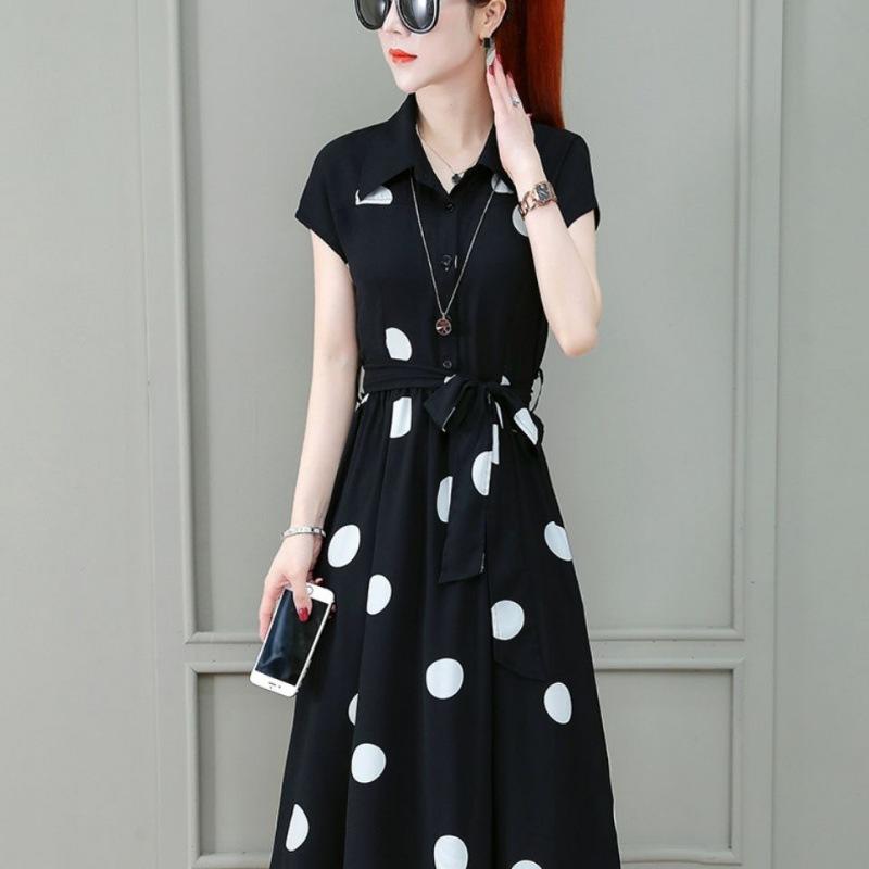 シフォン スコート好いたらしいめ は 夏服が しています。x3
