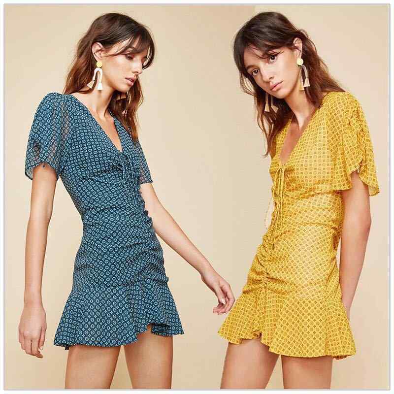 ワンピース レディース 長袖 シフォンワンピース Vネック 花柄 ロング丈 裹身裙 フリルヘム 紐付き エレガント きれいめ フェミニン ゆったり 体型カバー 着痩せ お腹周りカバー Aライン フレアシルエット ふんわり 軽やか 柔らかい 通気性 速乾 |アクセルジャパン