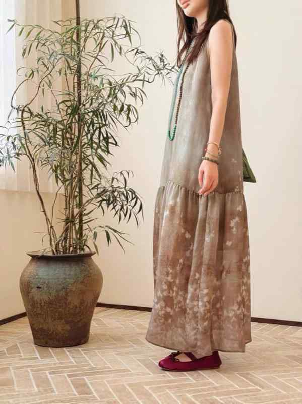 ワンピース レディース 膝丈 ミディアム丈 花柄 暈し染め ノースリーブ キャミソール付 きれいめ 上品 エレガント フェミニン 大人かわいい カジュアル お出かけ 旅行 デート 食事会 パーティー 発表会 演奏会 結婚式 二次会 披露宴 体型カバー ゆ|アクセルジャパン