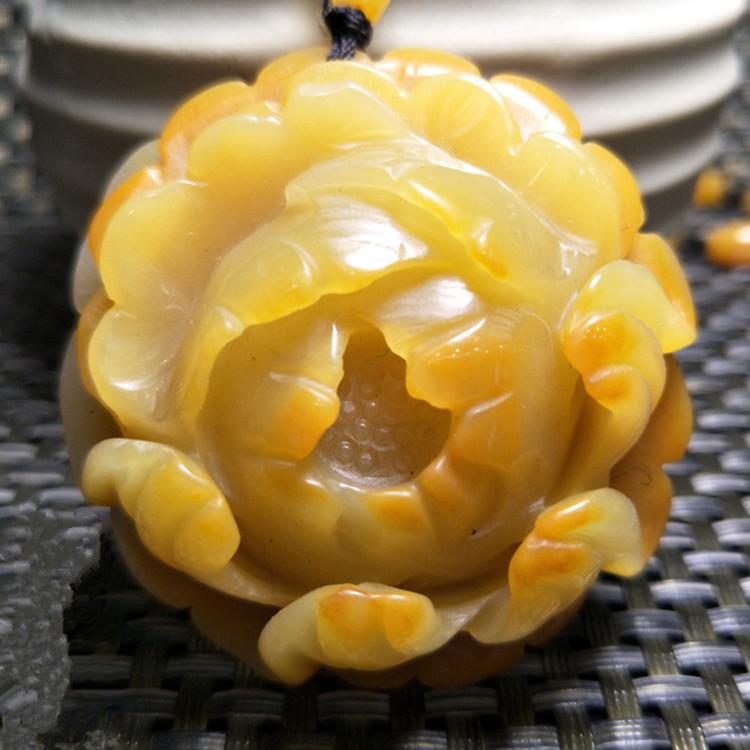 ネックレス レディース チョーカー ペンダント 黄龍玉 牡丹花 宝石 貴石 石風 ジュエリー アクセサリー 首飾り 装飾品 ペンダントトップ 彫刻 普段使い お出かけ 上品 高級感 華やか 贈り物 プレゼント 和装 洋装 ラッキーアイテム 大き｜アクセルジャパン
