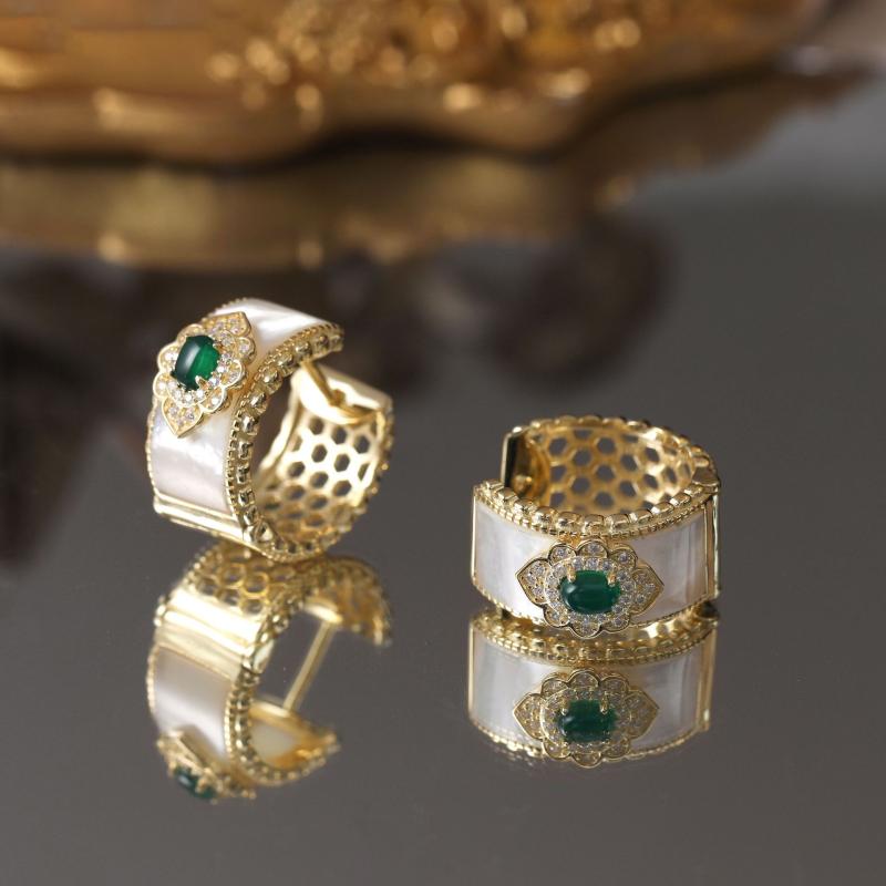 ピアス レディース 白蝶貝 緑瑪瑙 シルバー925 18K金メッキ スタッドピアス フープピアス イヤリング セット ジュエリー アクセサリー シンプル エレガント レトロ 軽量 高級感 デイリー パーティー用 カジュアル フォーマル ギフト ｜アクセルジャパン