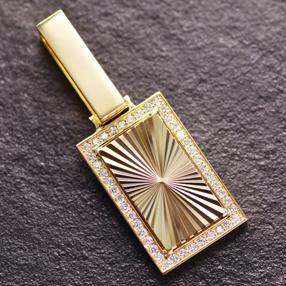 【マラソン期間限定★10%OFFクーポン】ペンダントトップ 18金 K18 18K ダイヤモンド イエローゴールド スパークルカット 喜平用 ペンダントヘッド ドッグタグ 地金 日本製 刻印入り 鑑別書付き 大きめ シンプル プレゼント ギフト 【人気アイテム】【動画あり】｜アクセサリーマート