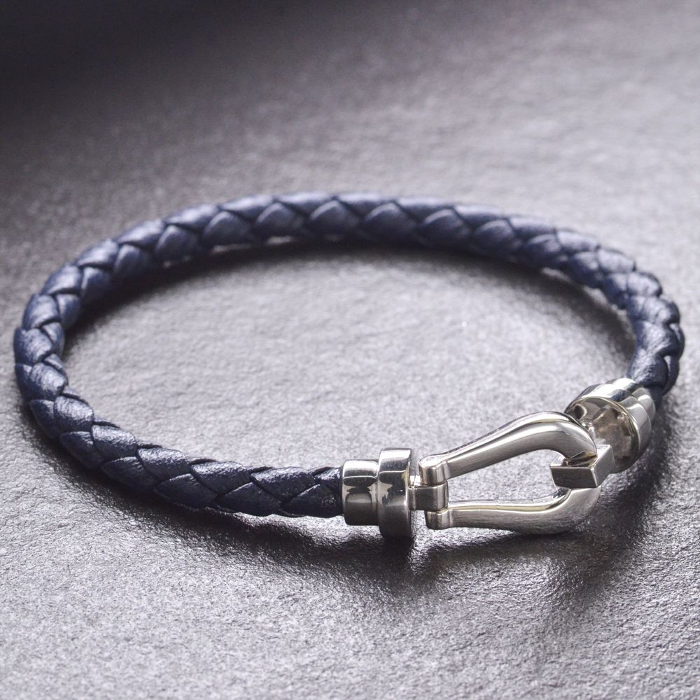 楽天市場 ブレスレット メンズ プラチナ 革紐 日本製 cm 日本製 刻印入り 男性用 長さ指定可能 地金 アクセサリーマート