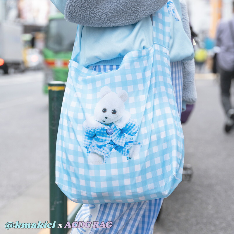 楽天市場 ギンガムくまきちエコバッグ Kmakici ショルダー バッグ 原宿 原宿系 ゆめかわいい ゆめかわ ファッション 個性的 コンビニサイズ コンビニ 手提げ 肩掛け 大容量 軽量 折りたたみ コンパクト ミニ マチ おしゃれ レジバッグ メール便可 Acdc Rag 原宿竹下通り店