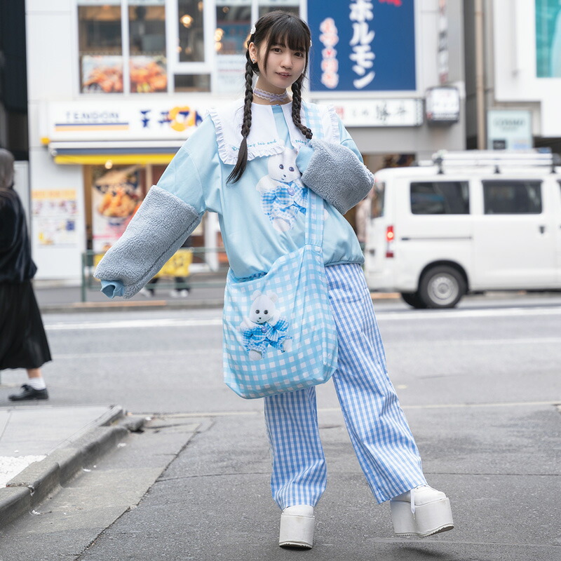 楽天市場 ギンガムくまきちエコバッグ Kmakici ショルダー バッグ 原宿 原宿系 ゆめかわいい ゆめかわ ファッション 個性的 コンビニサイズ コンビニ 手提げ 肩掛け 大容量 軽量 折りたたみ コンパクト ミニ マチ おしゃれ レジバッグ メール便可 Acdc Rag 原宿竹下通り店