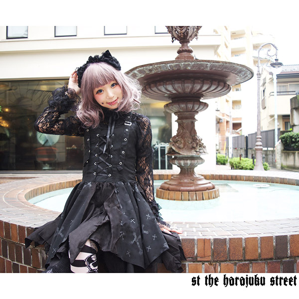 楽天市場 クロスワンピース ゴスロリ ワンピース 黒 ドレス 衣装 服 ゴシック ロリータ ゴス パンク ロック V系 バンギャ 変形 総柄 原宿 原宿 系 ファッション レディース メイド コスチューム コスプレ ブラック Acdc Rag Acdc Rag 原宿竹下通り店