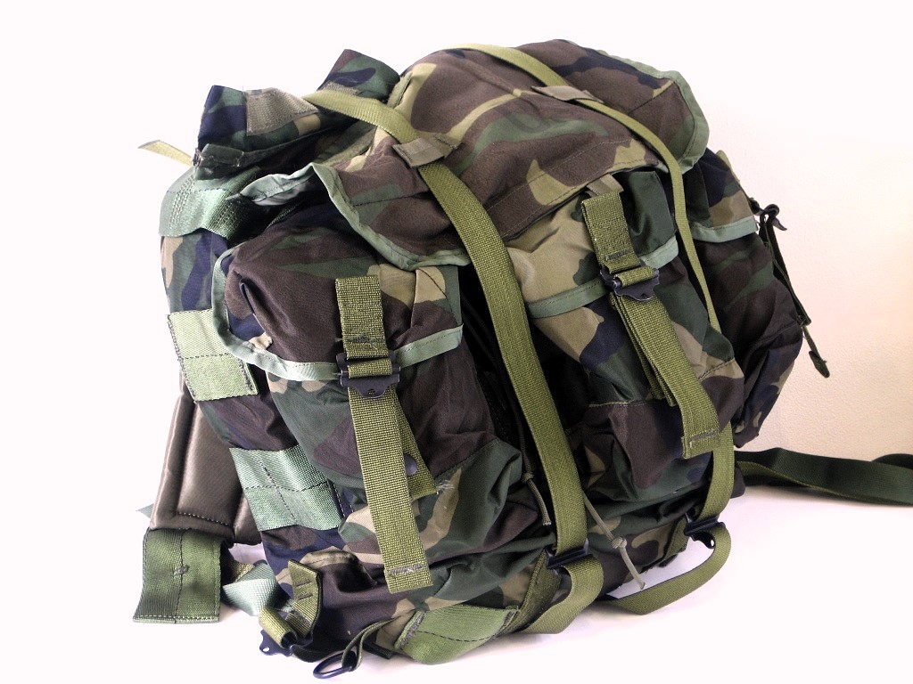 楽天市場】US.ARMY HGU-56/Pヘルメットバッグ【本物のデッド