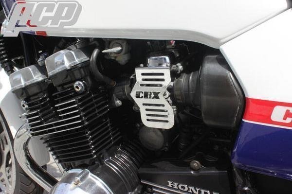 楽天市場】HONDA CBX400F/550F 極 ロゴ入り キャブカバー