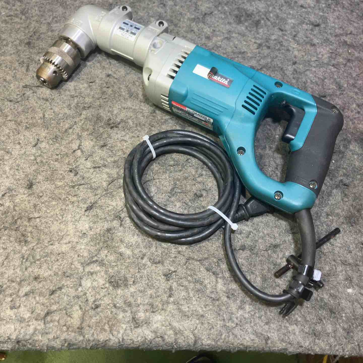 【中古】★マキタ(makita) 端っこ(一角)せん孔機 DA4000LR【桶川店】