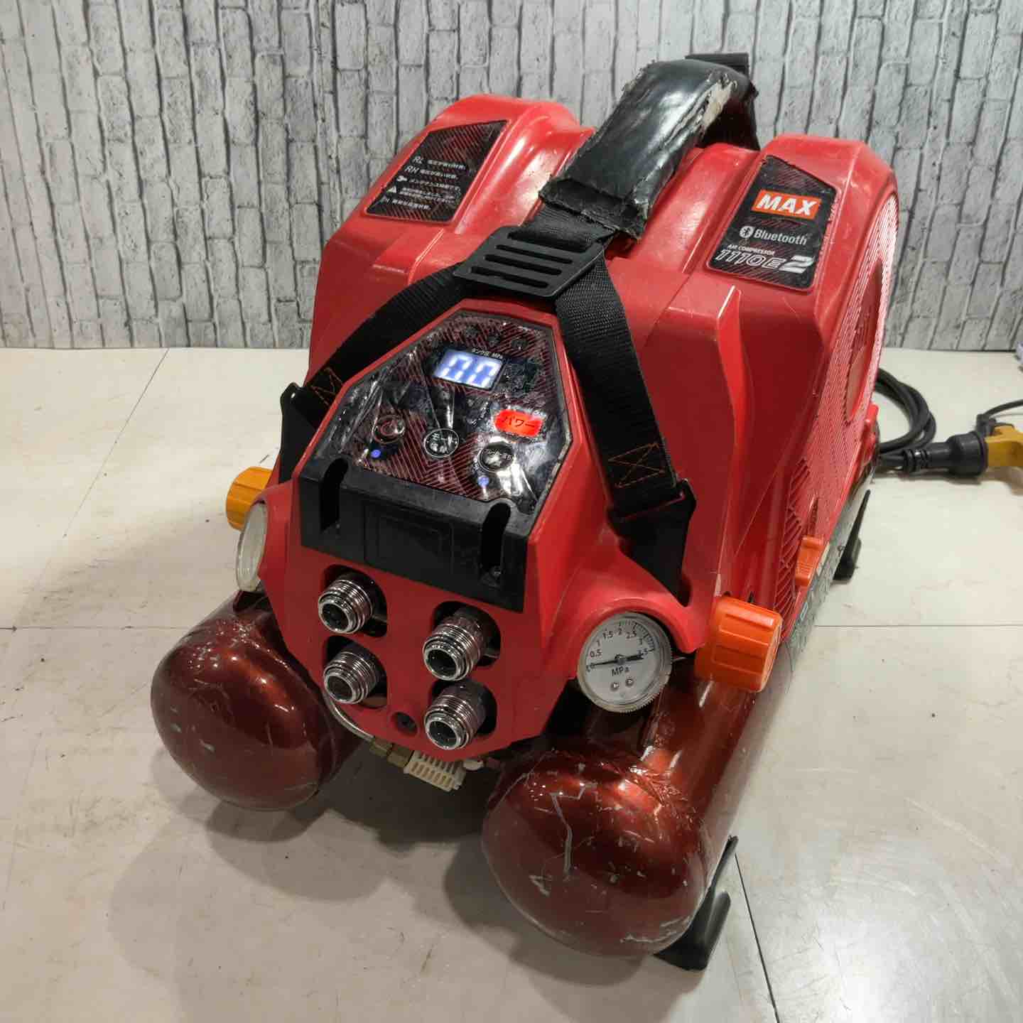 楽天市場】【新古】☆マックス(MAX) 高圧専用コンプレッサ AK-HH1310E2 