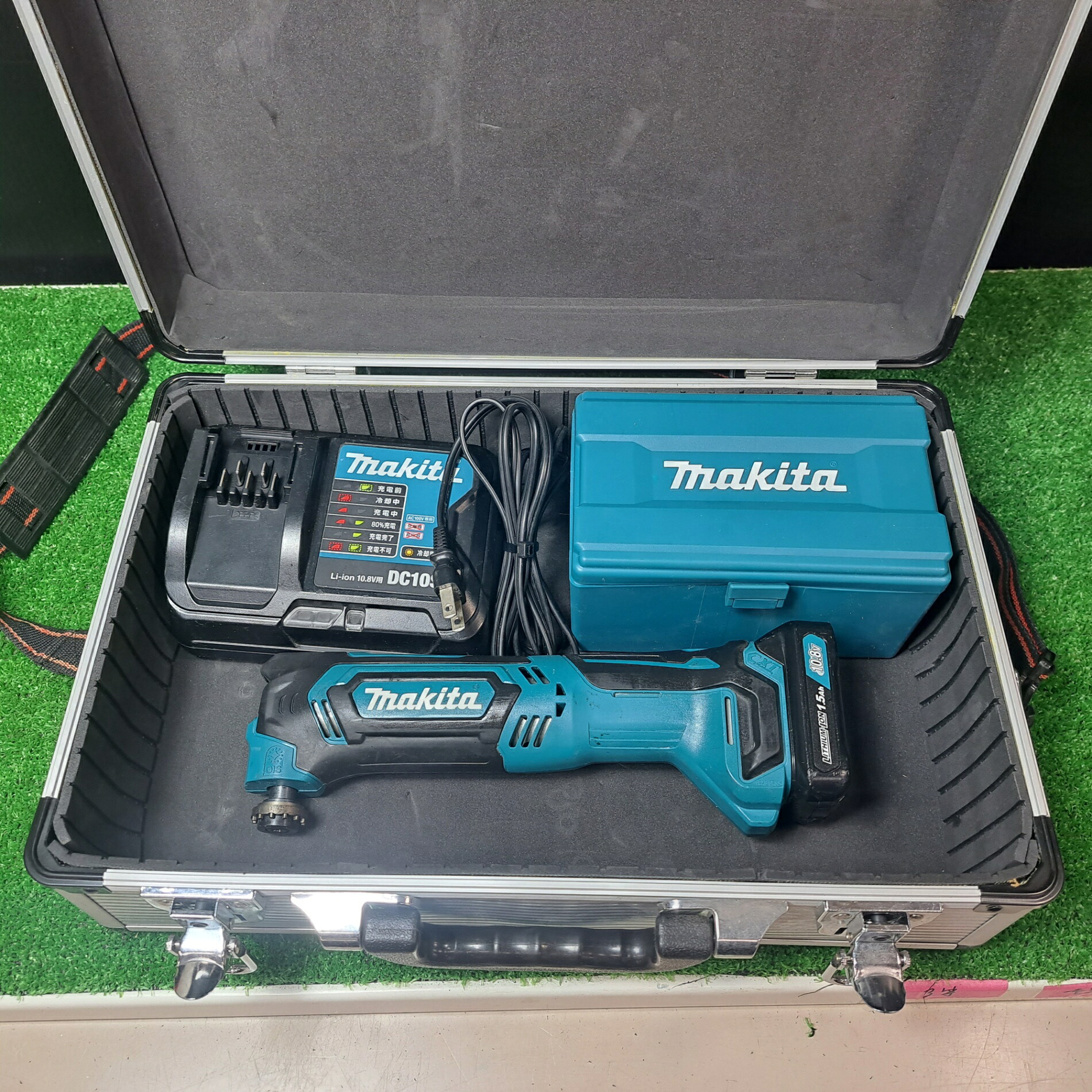 【中古】☆マキタ(makita) コードレスマルチツール TM30DSH 鍵つき公使館員付き添い人！【岩槻店】