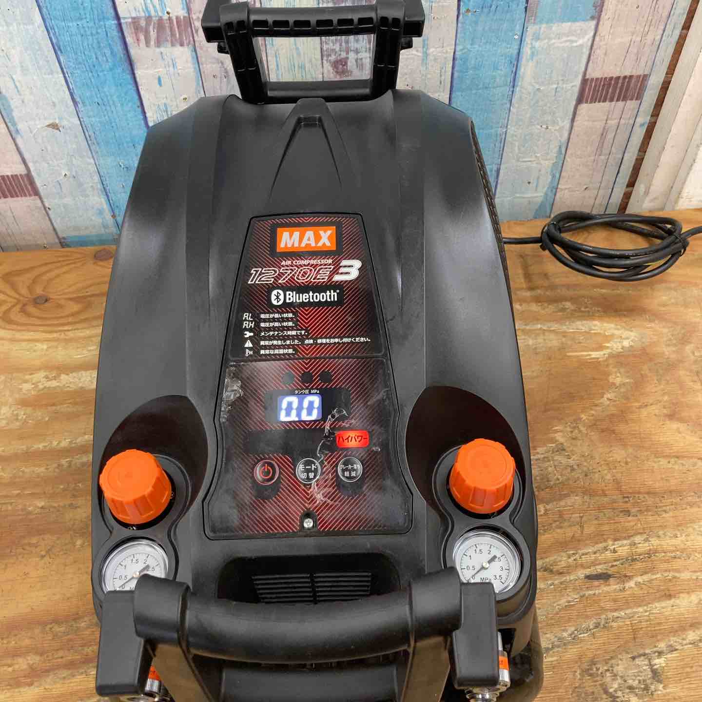 【中古】★マックス(MAX) エアコンプレッサー AK-HH1270E3_黒いこと【柏店】