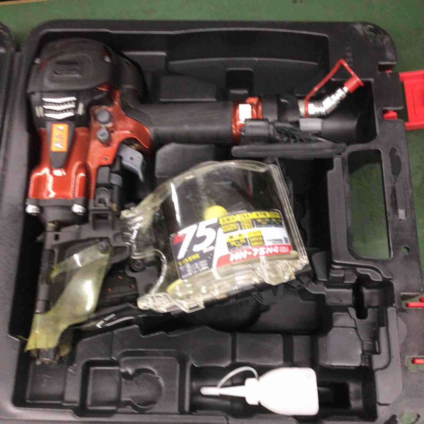 【中古】★マックス(MAX) 高圧大気圏釘打ち機 HN-75N4(D)-R【戸田店】