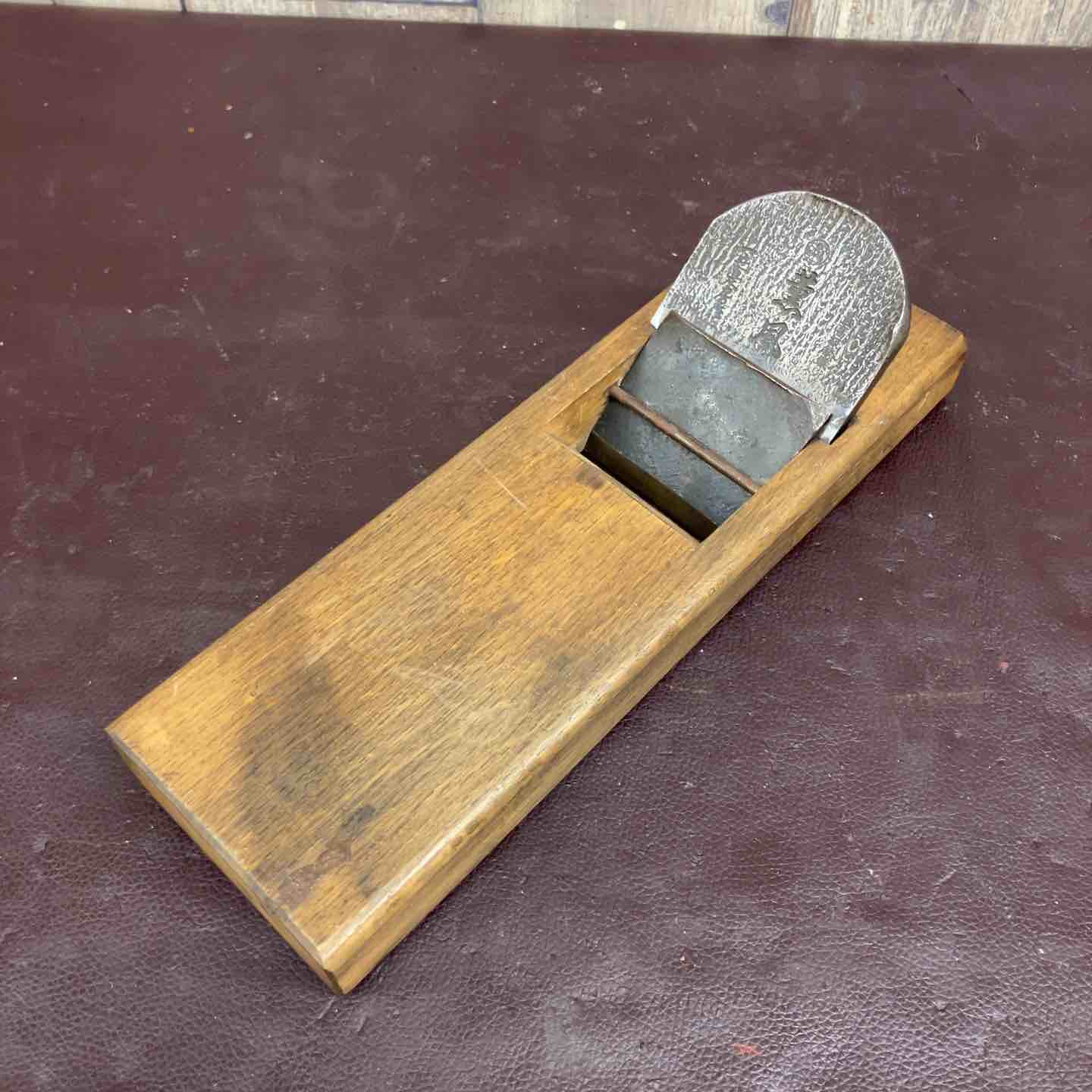 【中古】【中古品】鉋(かんな) そよ風(くんふう) 生存期間是房作（御前上等玉鋼打）【東大和店】