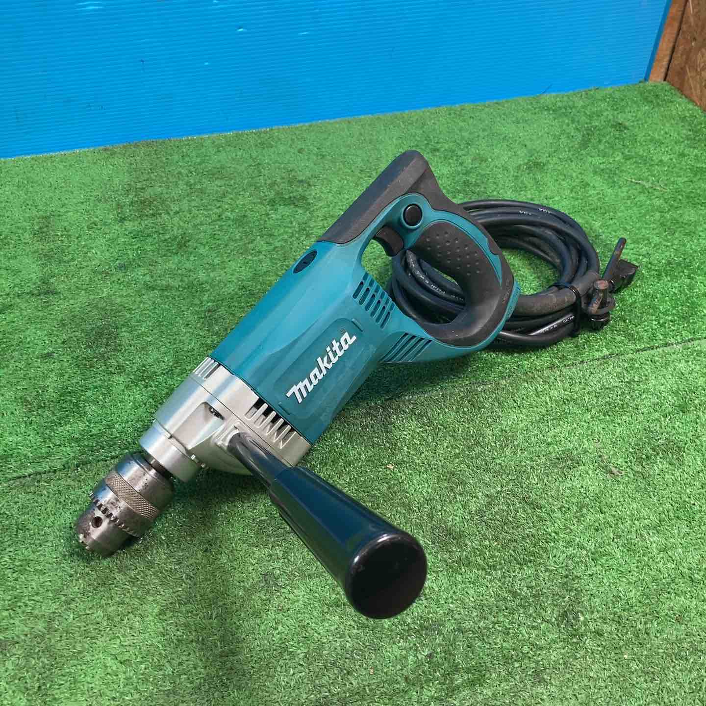 【中古】☆マキタ(makita) 灯し火せん孔機 6305A 打ちきり付 ◎手持ち部分・ファスナー手持ち部分有り【岩槻店】