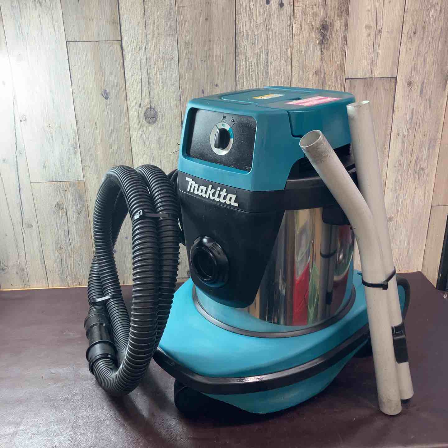 楽天市場】ΦΦ【中古】MAKITA マキタ 集塵機 ホース付き VC0840 ブルー 