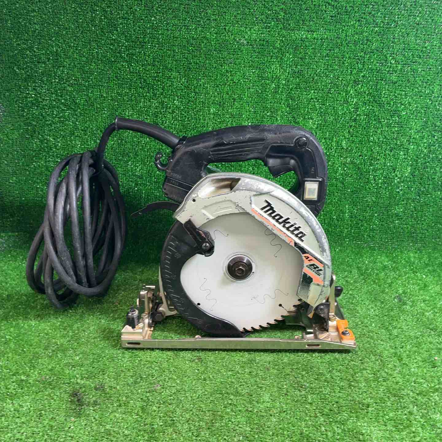 楽天市場】【中古】makita HS631D 充電式マルノコ【製造番号：110357 