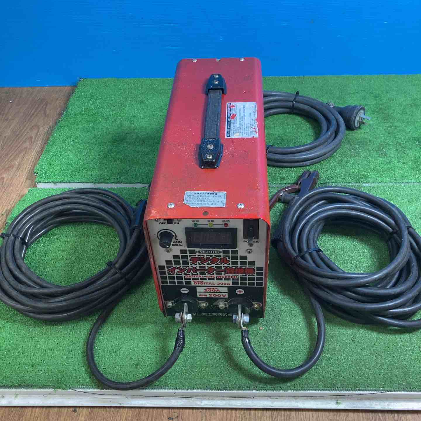 【中古】日動 直流溶接機 デジタルインバータ溶接機 単相200V専用 DIGITAL-200A【岩槻店】