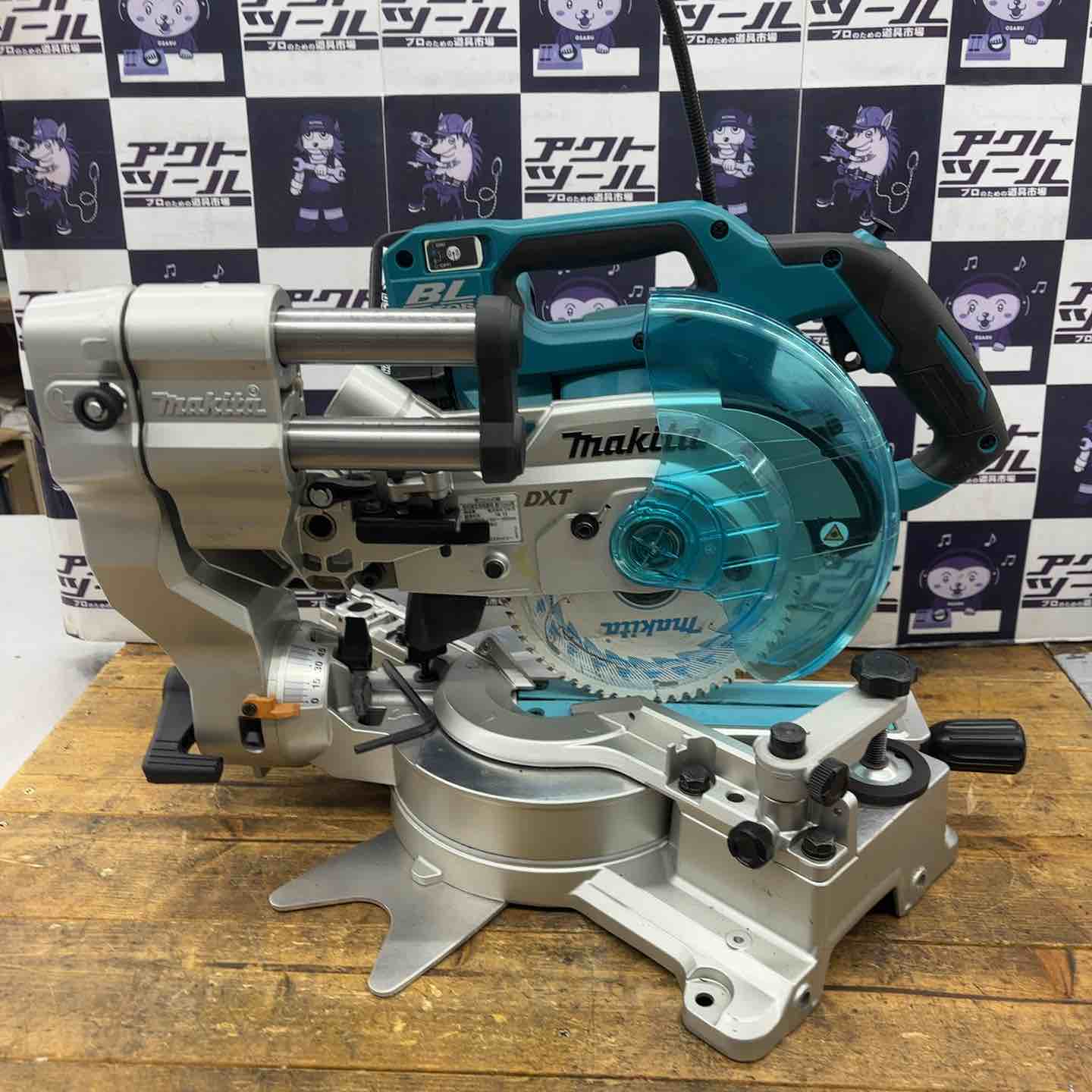 【中古】 マキタ(makita) コードレススライドマルノコ LS610DZ＋BL1860B 1個つき【所沢店】 卓上丸のこ-花・ガーデン・DIY-電動工具本体
