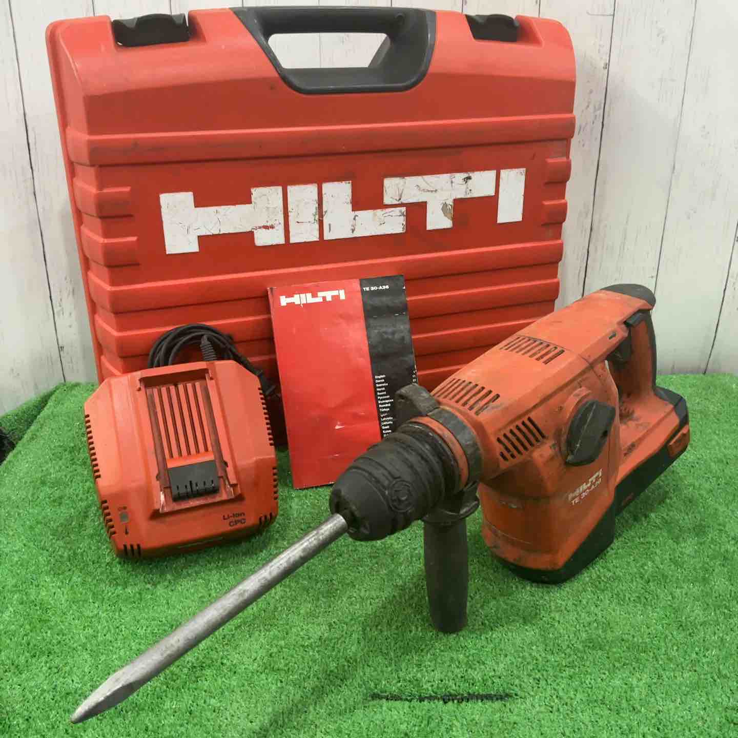 【中古】★ヒルティ(Hilti) コードレスハンマドリル TE30-A36 36V 動くこと突きとめる済【三角江店】