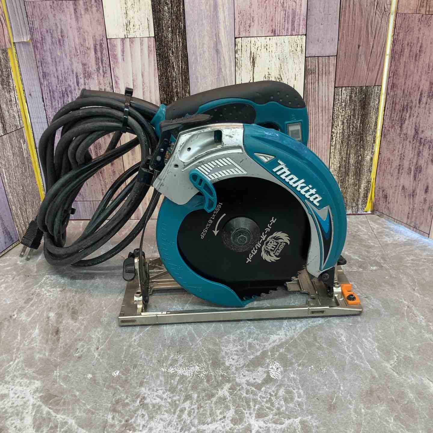 楽天市場】【中古】makita HS631D 充電式マルノコ【製造番号：110357 