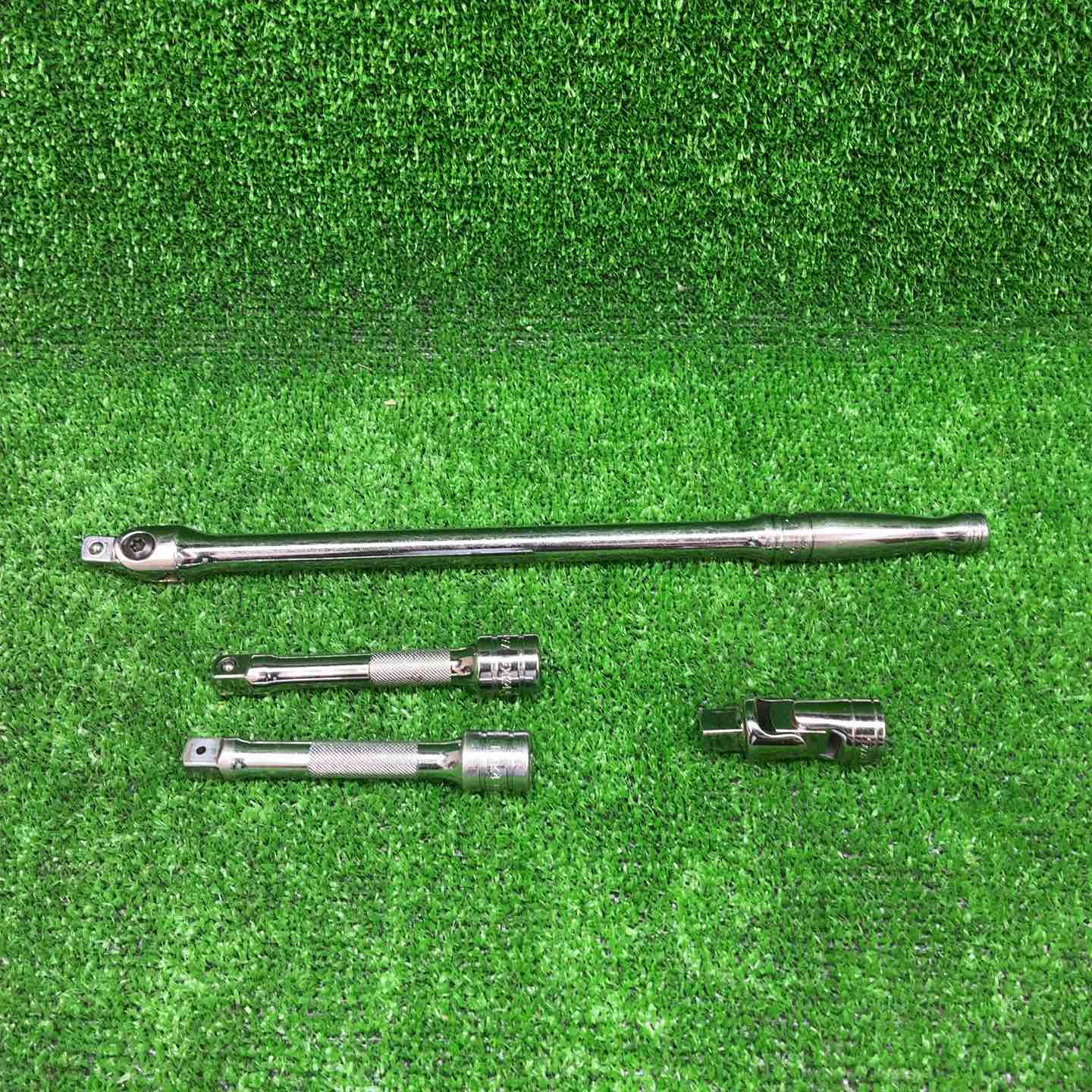【中古】snap-on スナップオン ユニバーサル合わせ目 FU8A、ブレーカーバー スピンナーハンドル F12LB、エクステンションバー FXK4 2個【藤沢店】