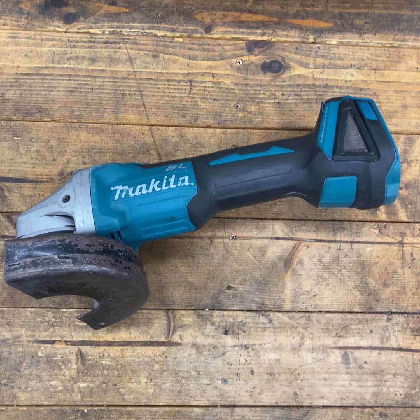 【中古】☆マキタ(makita) 100粍コードレスディスクグラインダ GA404DZN (GA404DN)【所沢店】