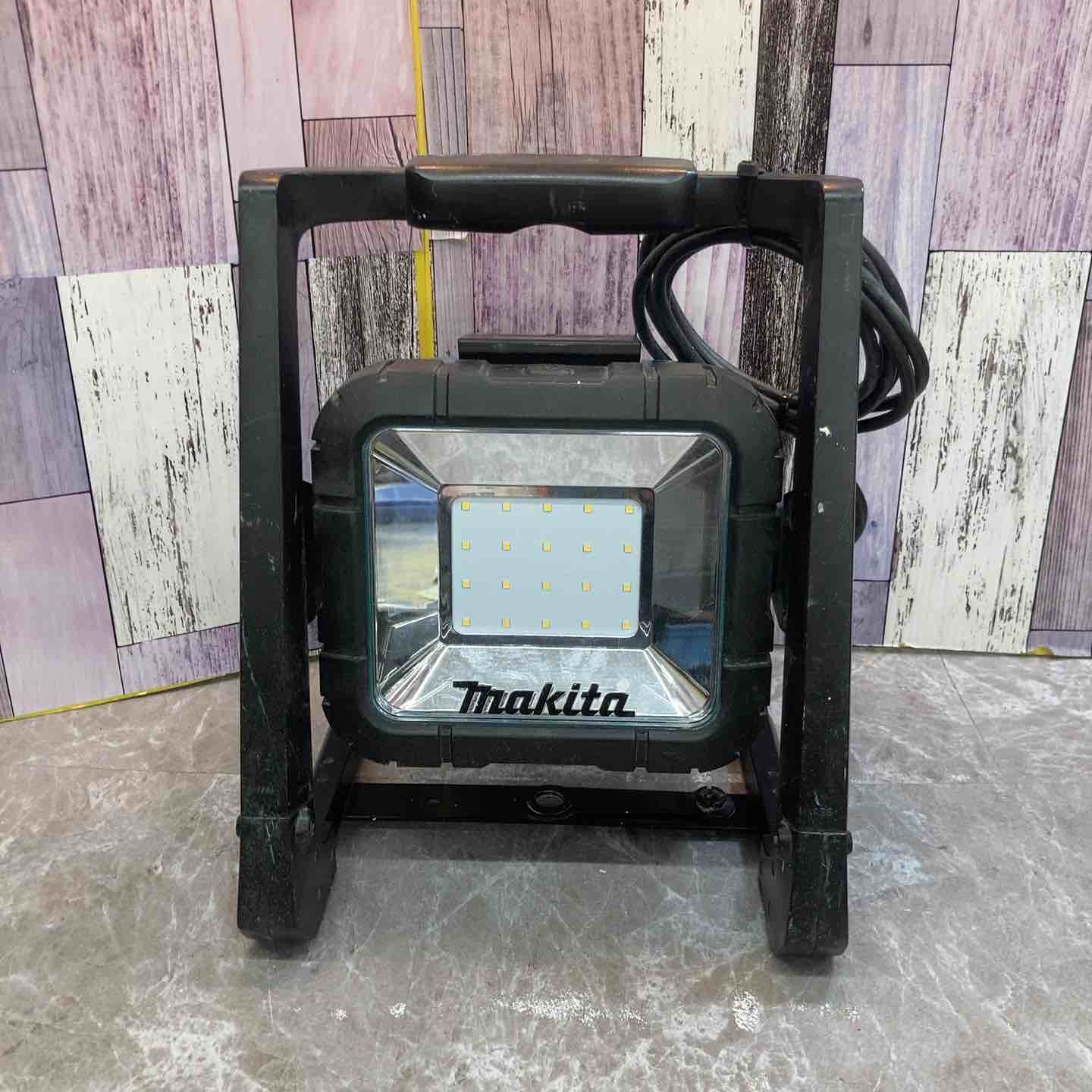 楽天市場】【中古】☆マキタ(makita) コードレスLEDスタンドライト